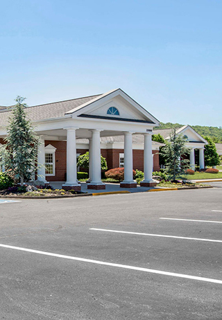 Berry Lynnhurst Funeral Home | Funeral, Cremation & Cemetery