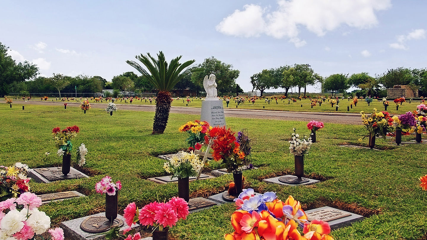 memorial-park-cemetery