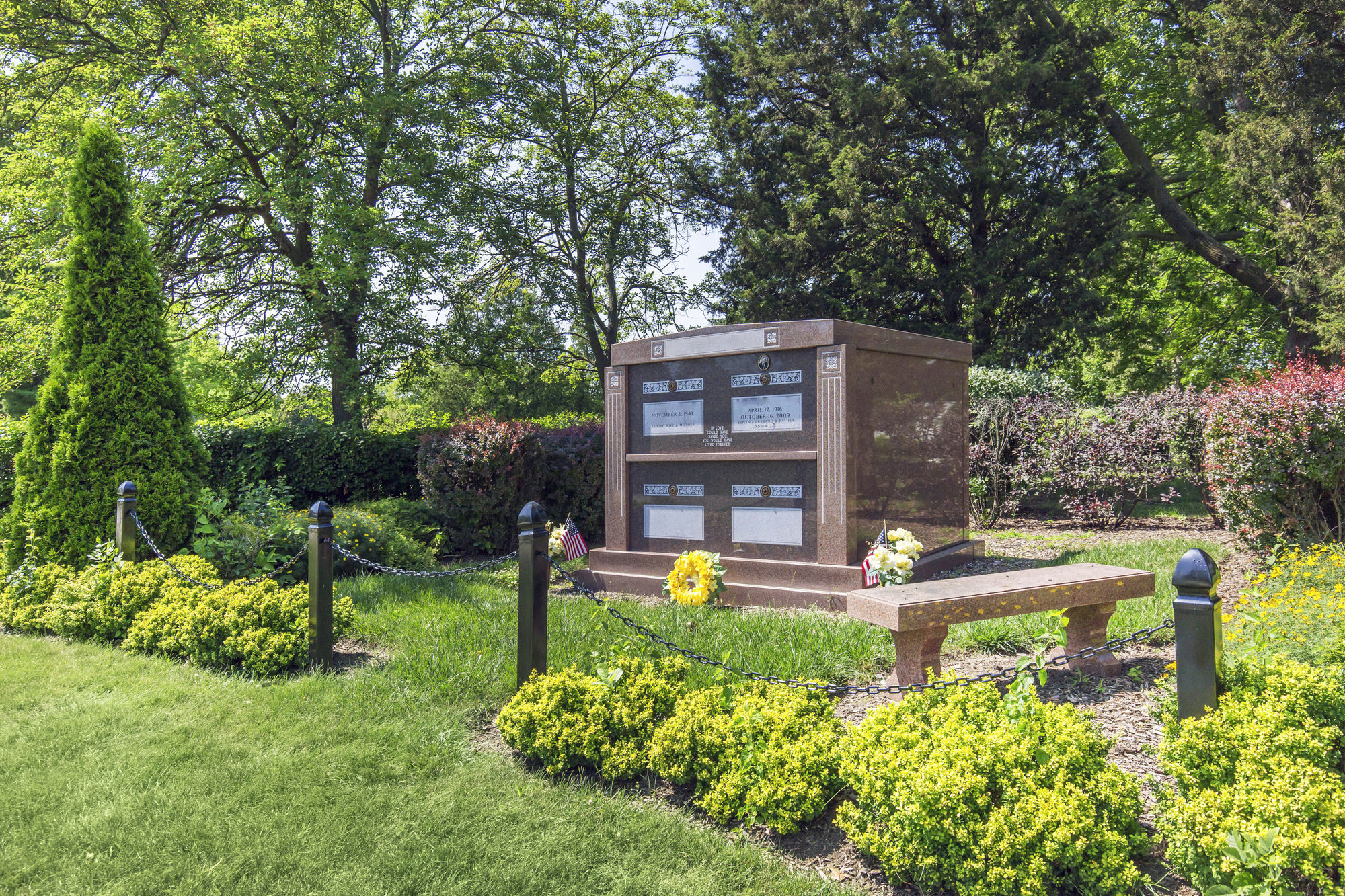 Chapel Hill Gardens West Cemetery Funeral Home