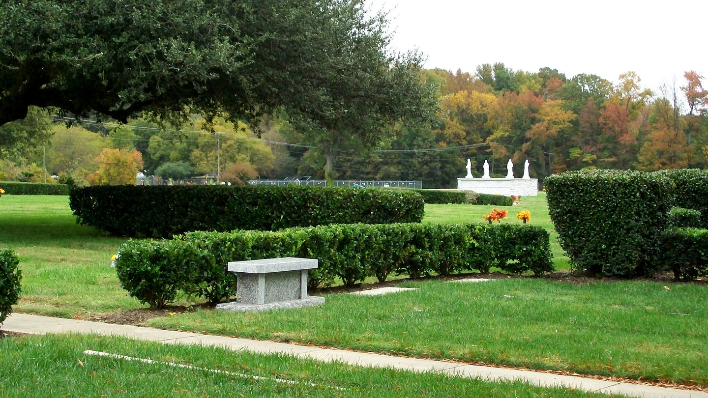 Hampton Memorial Gardens Cemetery