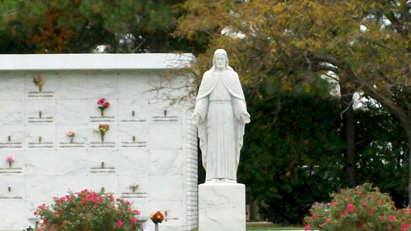 Hampton Memorial Gardens Cemetery