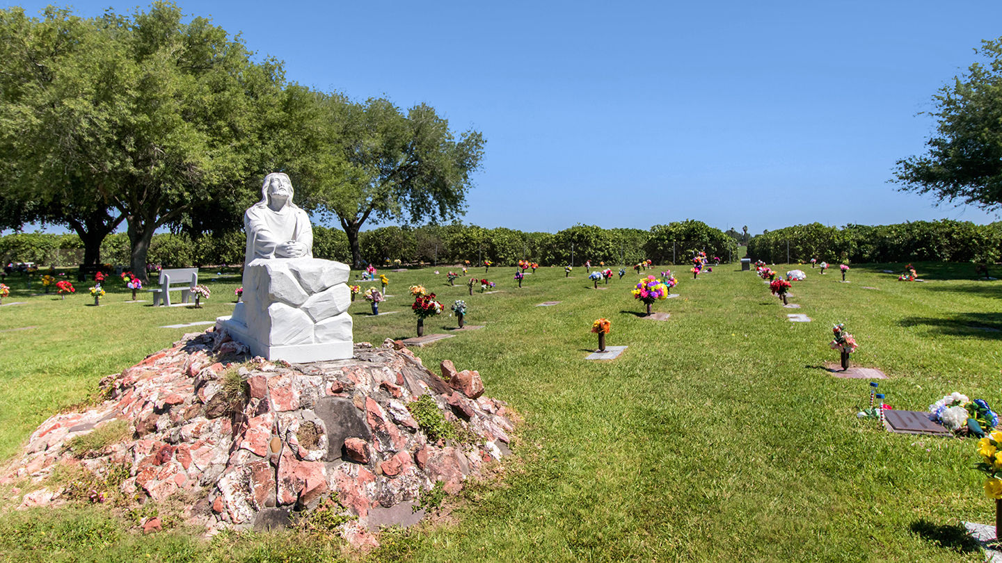 Funeraria Del Angel Highland Funeral Home And Memorial Park