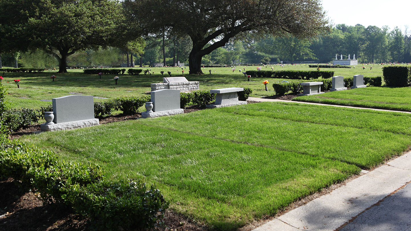 Hampton Memorial Gardens Cemetery