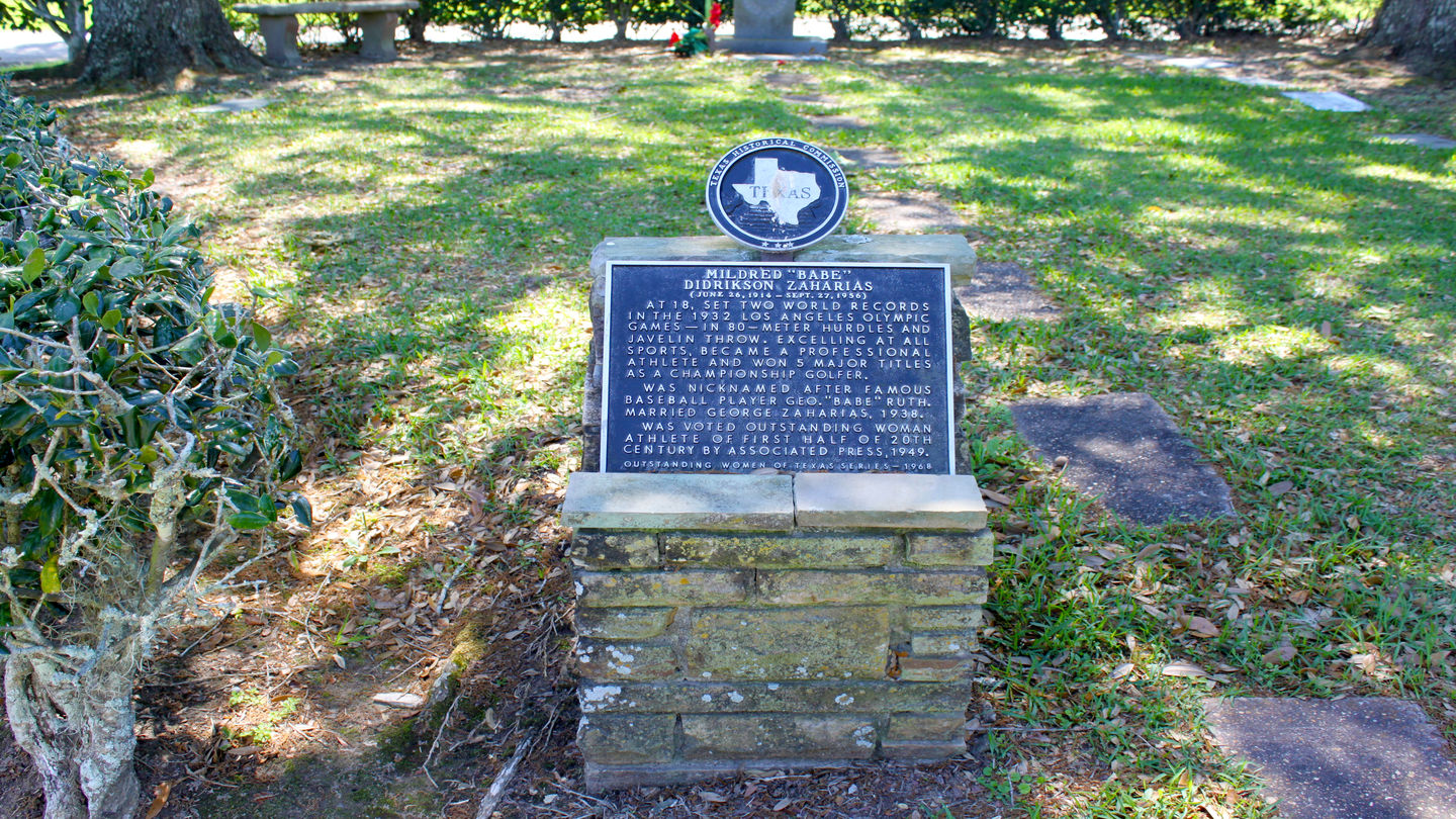 Forest Lawn Funeral Home Memorial Park Dignity Memorial