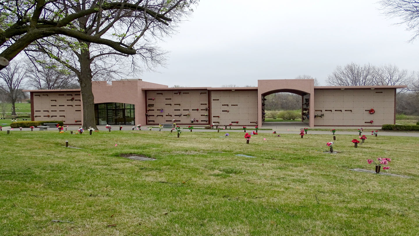 Chapel Hill Funeral Home And Memorial Gardens Funeral Cremation